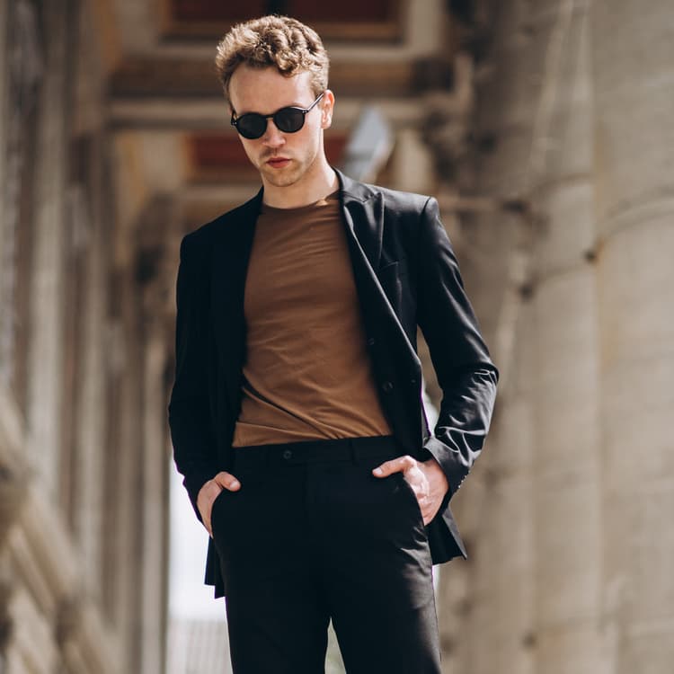 women's fashion image